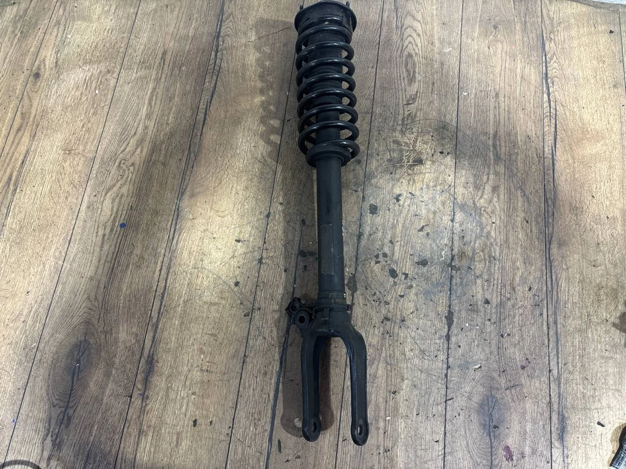 амортизатор передний Mercedes-Benz M W164