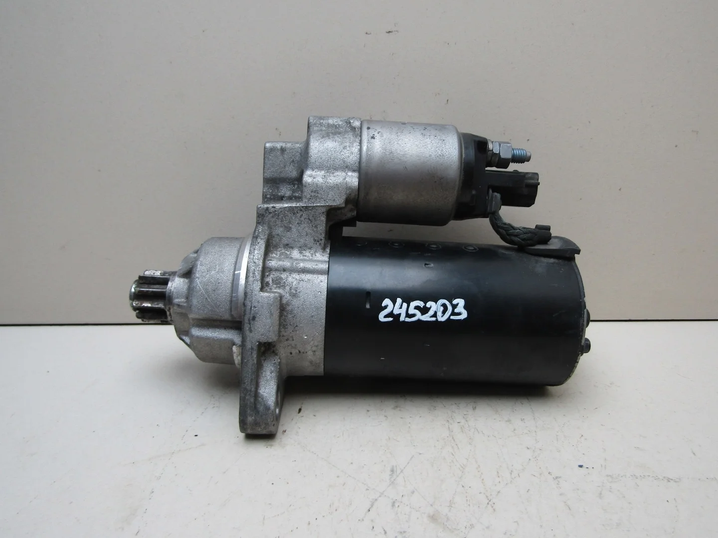 Стартер VW Transporter T5 2003-2015  [02M911023P]  2.0TDI CAAB в Вологде