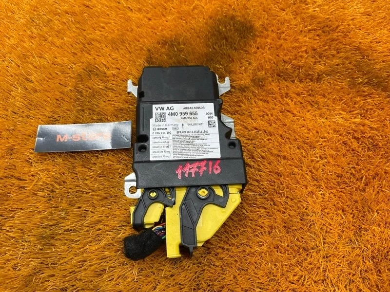Блок управления Airbag Audi Q7 2015 4M0959655 4M CYR