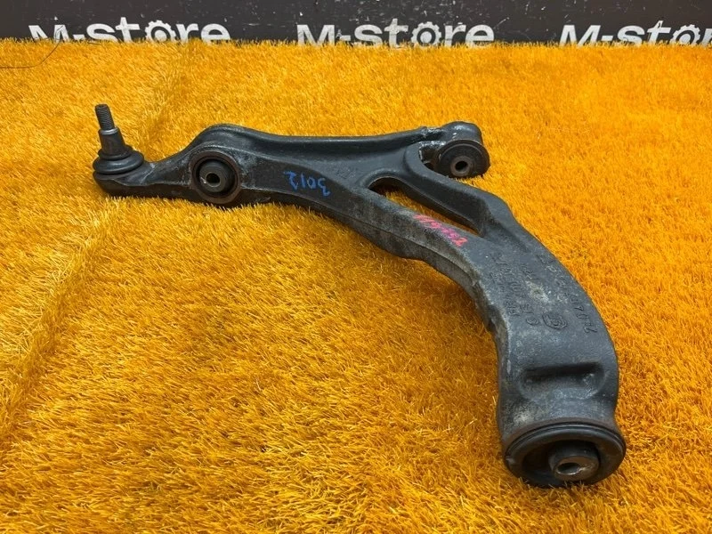 Рычаг подвески нижний Porsche Cayenne 2007 7L0407154E 957 M4801, передний правый