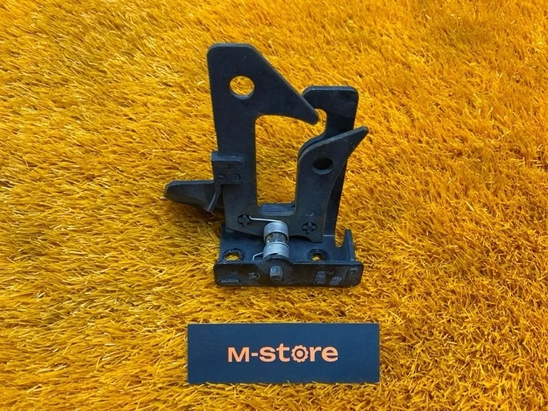 Замок капота Mercedes-Benz M-Class 2012 A2048800064 W166 642.826