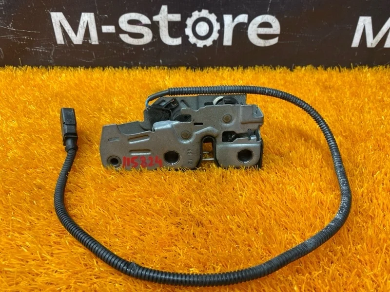 Замок капота Volkswagen Tiguan 2013 5N0823509B 5N CTHA