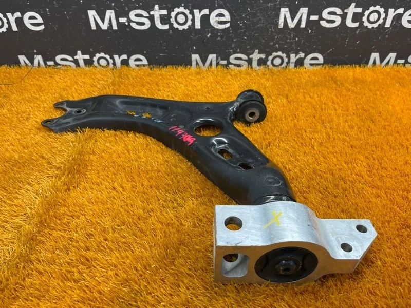 Рычаг подвески нижний Volkswagen Tiguan 2013 5N0407151 5N CTHA, передний левый