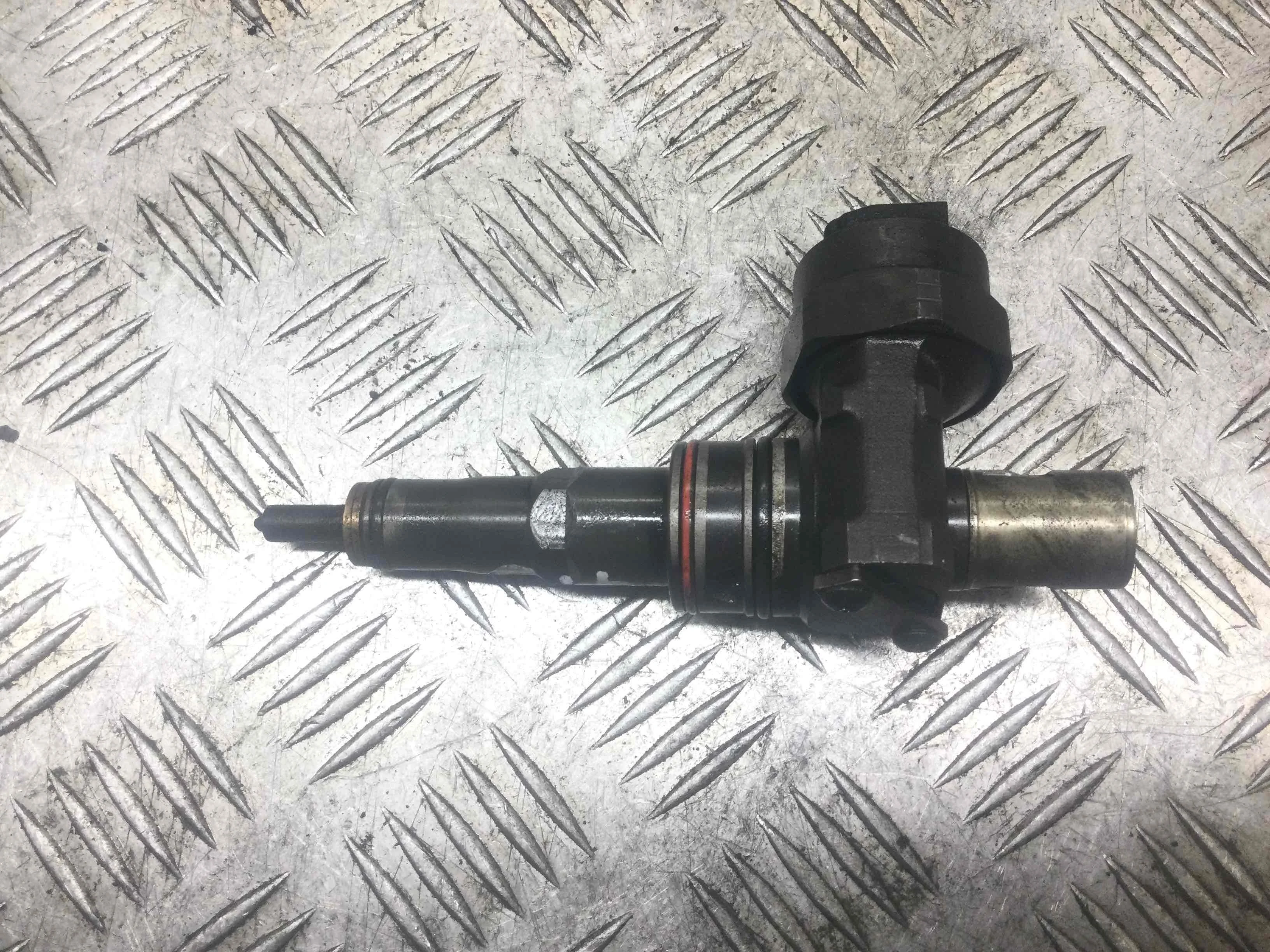 Форсунка Volkswagen Bora Bora (1J) 1998 - 2005 дизель 1.9 TDI Механика Седан