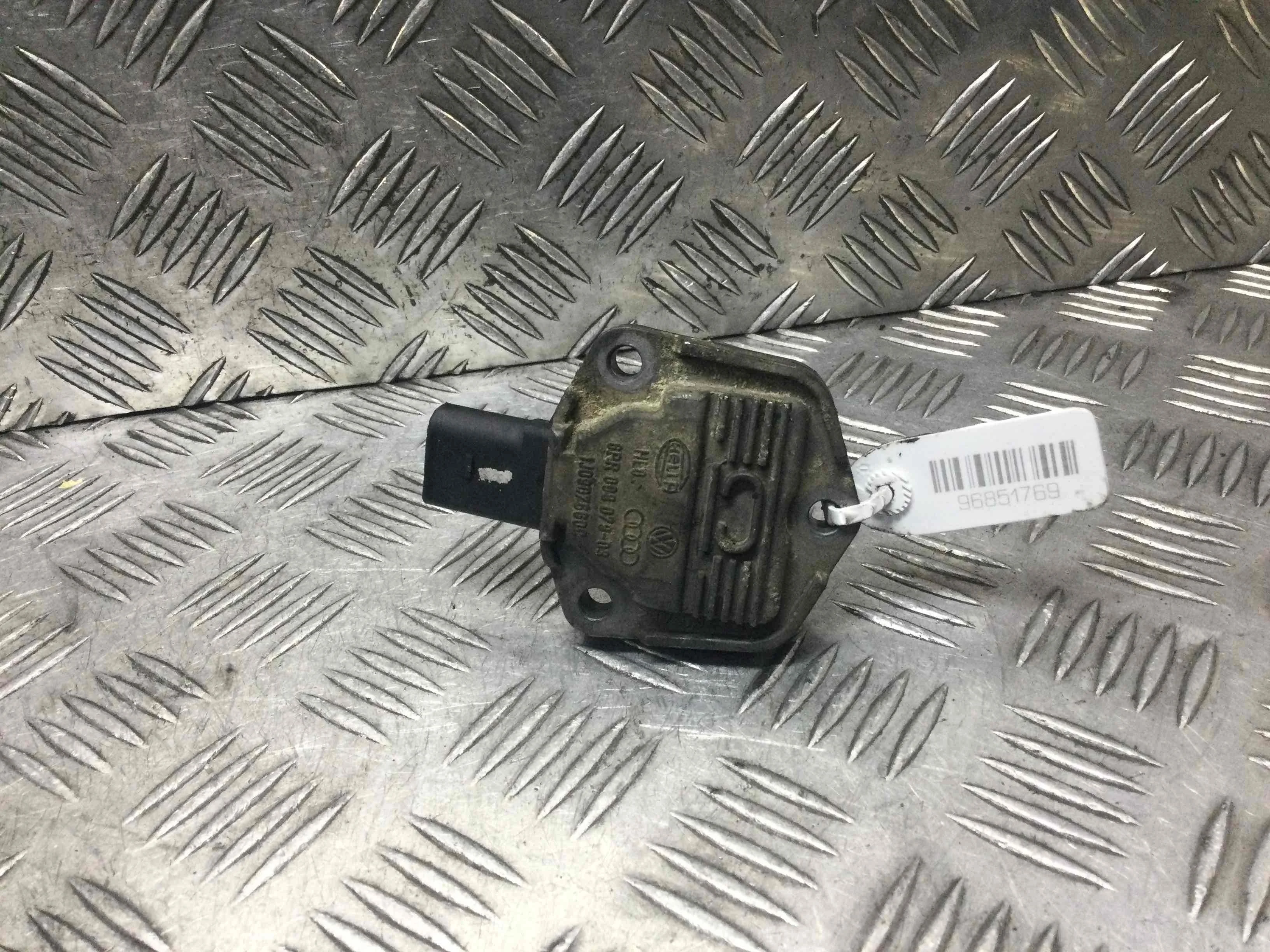 Датчик уровня масла Volkswagen Golf 4 поколение (1997-2004) бензин 1.6 i Автомат Х/б