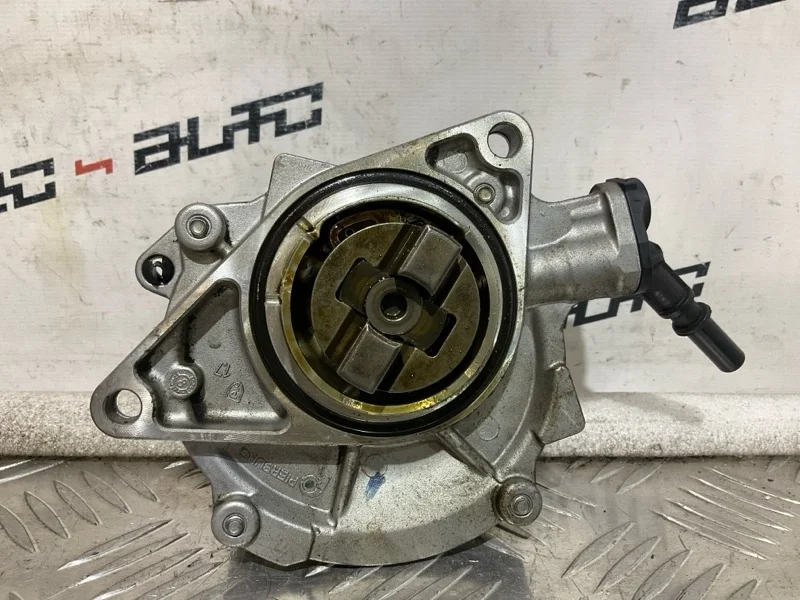 Насос вакуумный Peugeot 207 2010 456577 EP6C