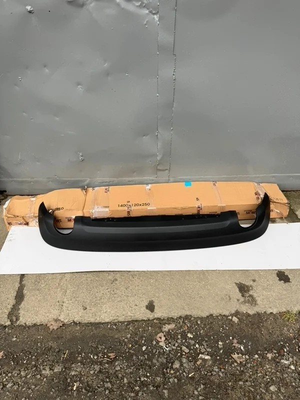 Спойлер бампера Volvo XC60