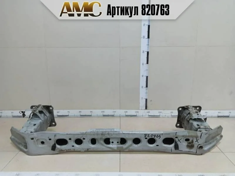 Усилитель переднего бампера Ford Focus 3 2011>