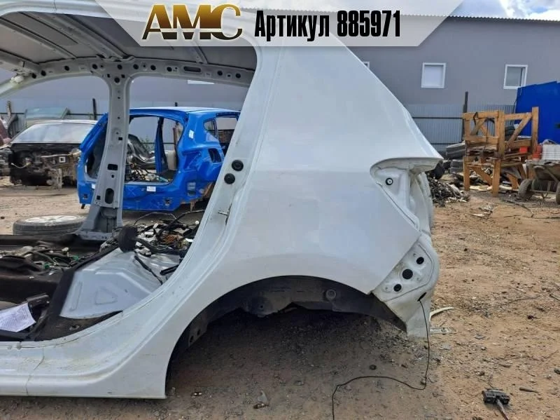 Крыло заднее левое Renault Sandero 2014>