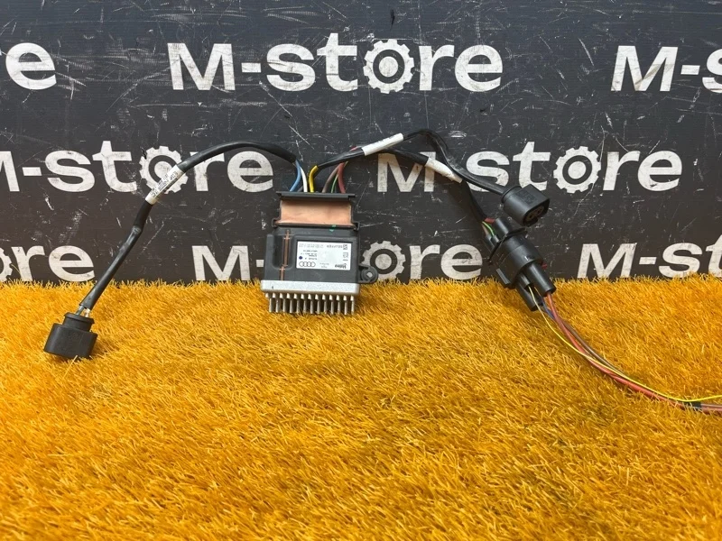 Блок управления вентилятором Audi Q3 2012 8K0959501G 8U CPS