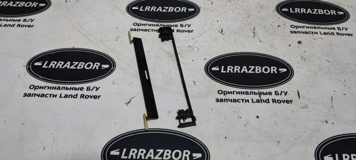 Заглушка рейлинга Land Rover Range Rover III рестайлинг 2 (2009—2012) 448DT