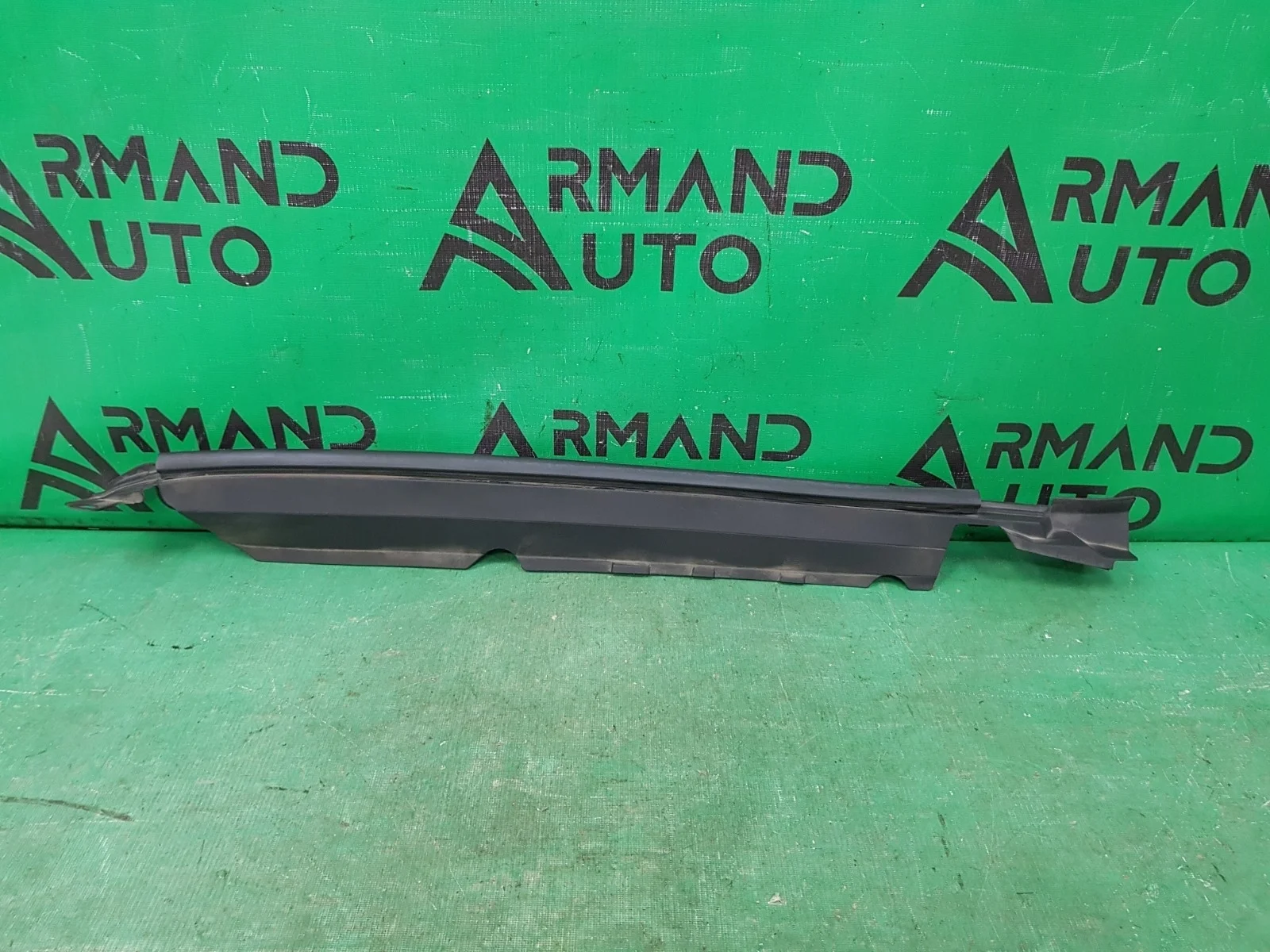 Пыльник крыла TOYOTA LAND CRUISER 2012-2015 200 рестайлинг