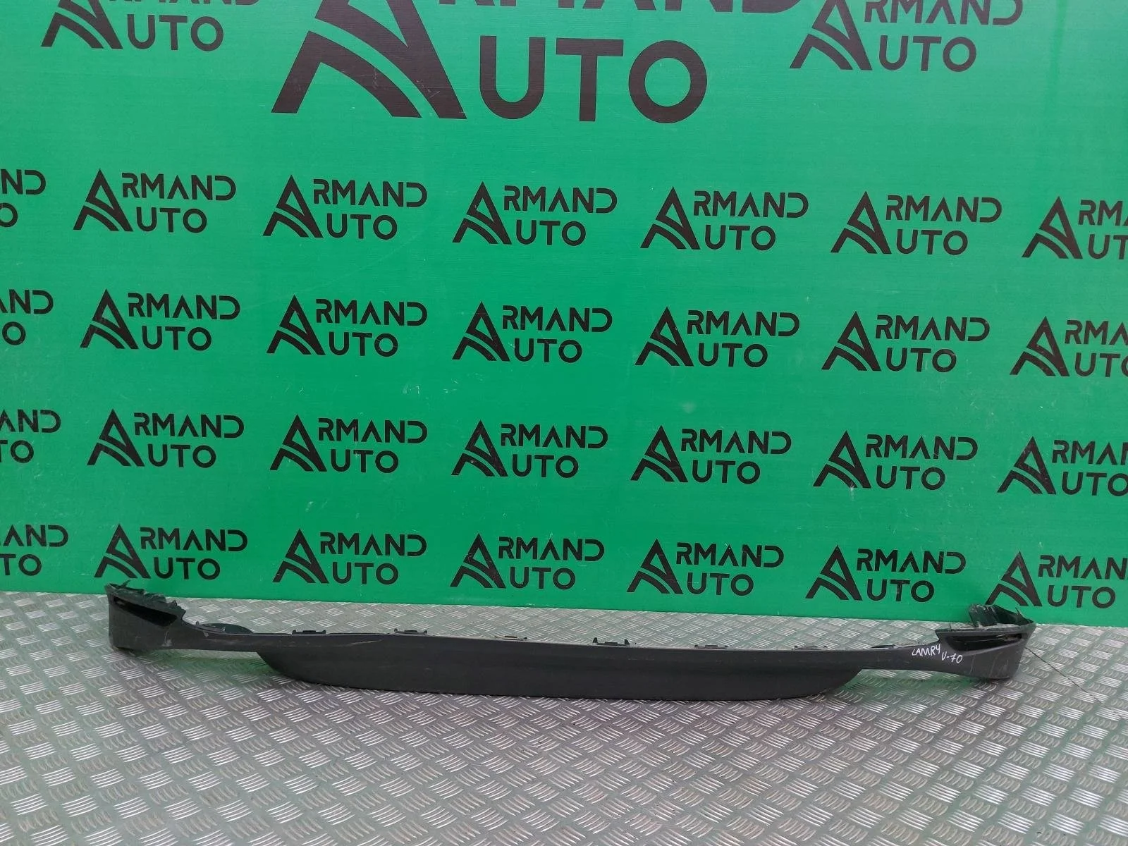 Юбка бампера Toyota Camry 2017-нв 8 XV70