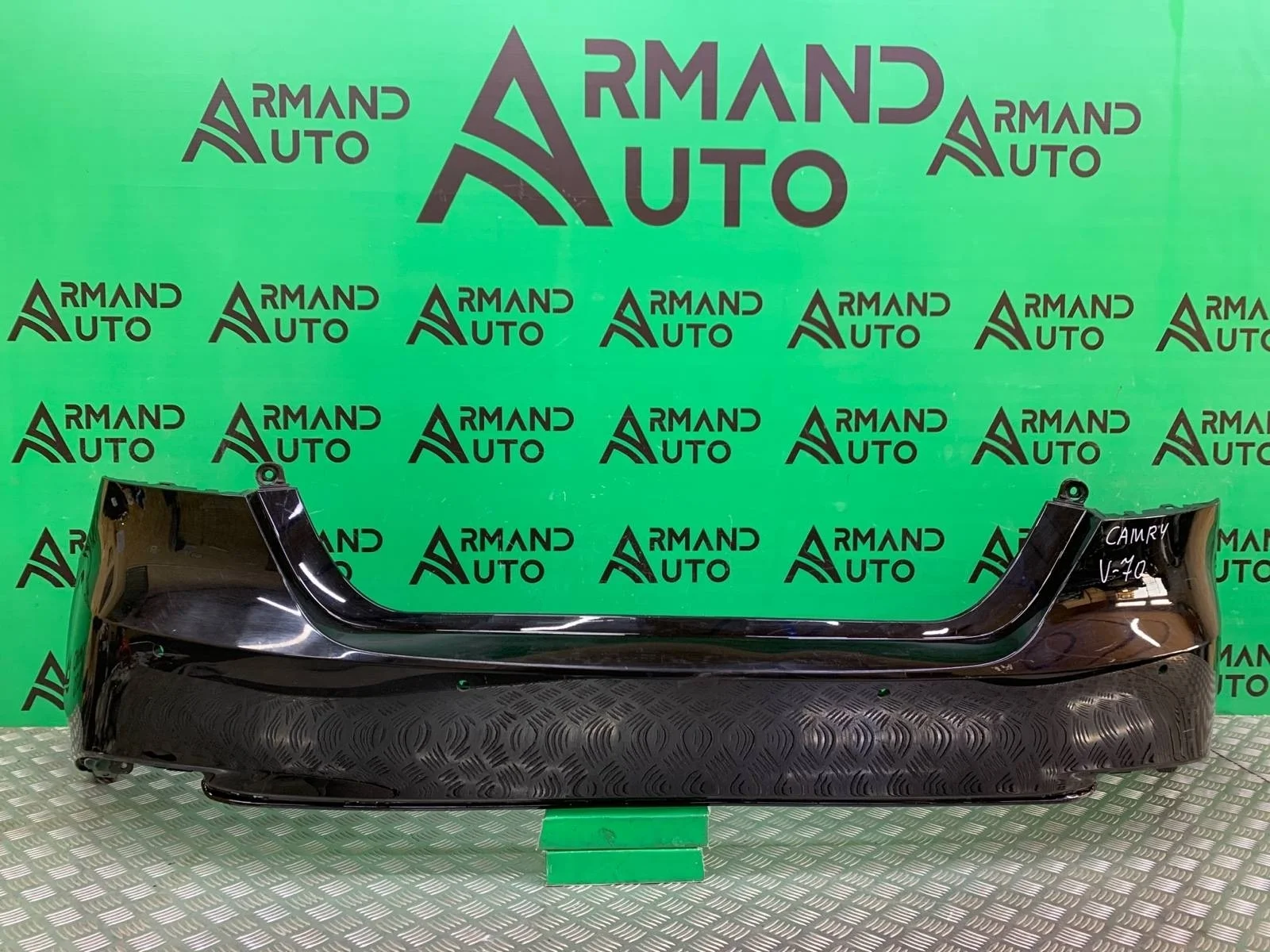 Бампер Toyota Camry 2017-нв 8 XV70