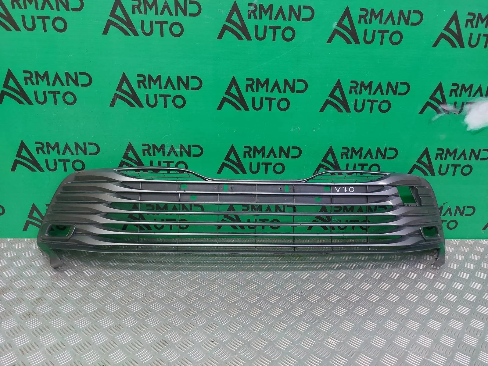 Решетка бампера Toyota Camry 2017-2021 8 XV70