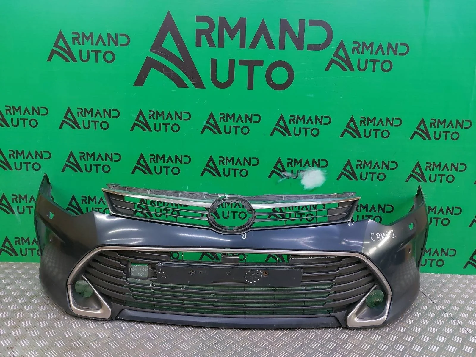 Бампер Toyota Camry 2014-2017 XV50