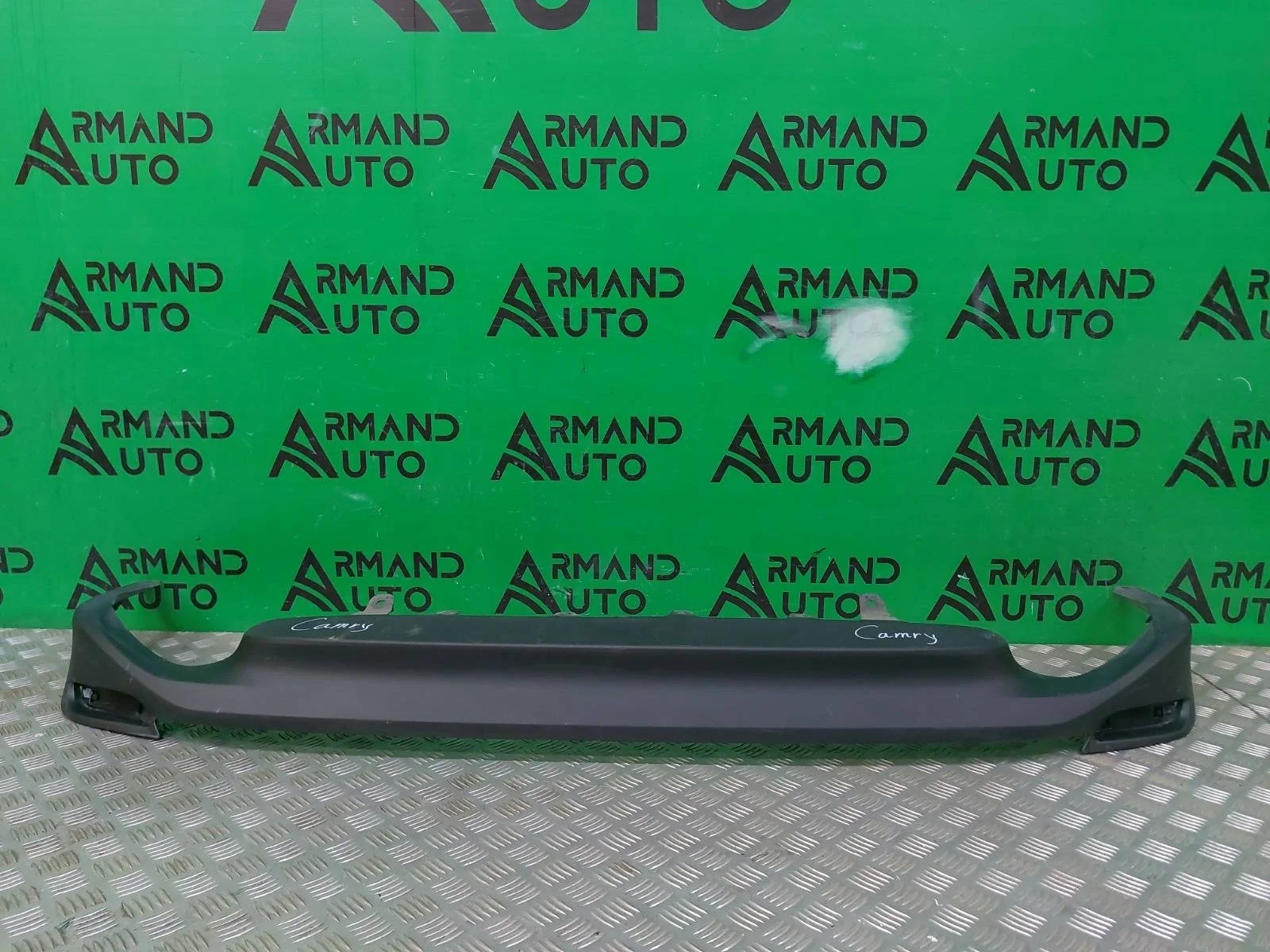 Юбка бампера Toyota Camry 2017-нв 8 XV70