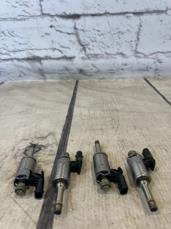 Форсунки комплект Audi A3 2015 8V