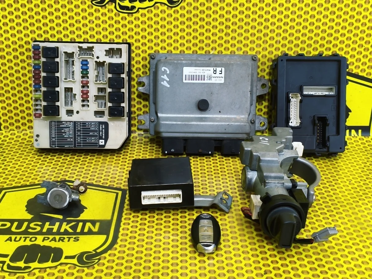 Комплект зажигания Nissan Tiida 2008 237101JY2A C11 HR15DE