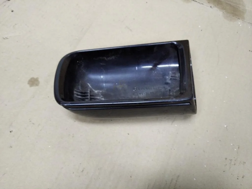 Корпус зеркала Mercedes-Benz