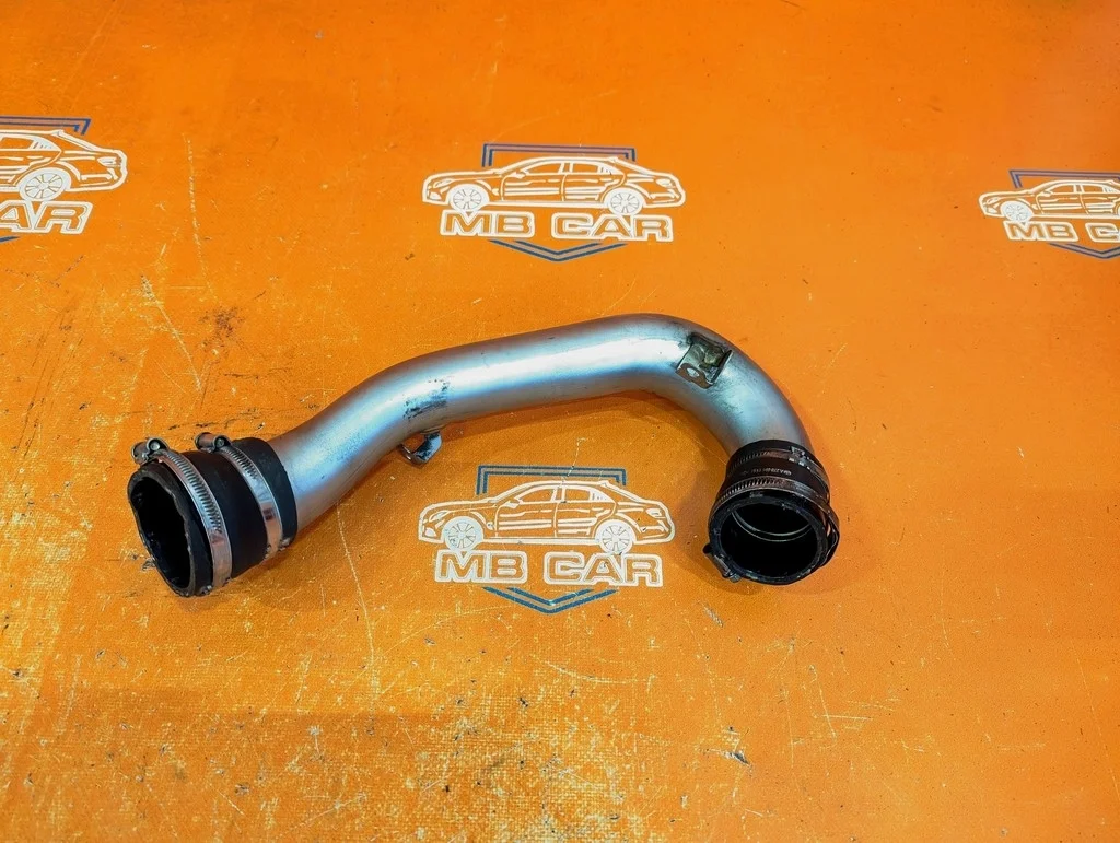 Патрубок интеркулера Mercedes-Benz