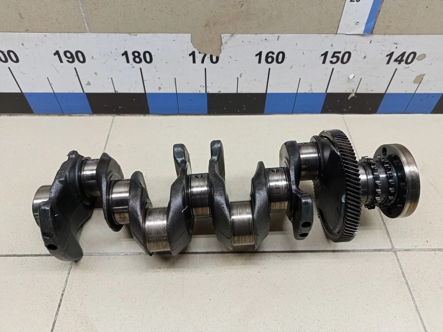 Коленвал 3-серия E90/E91 2005>