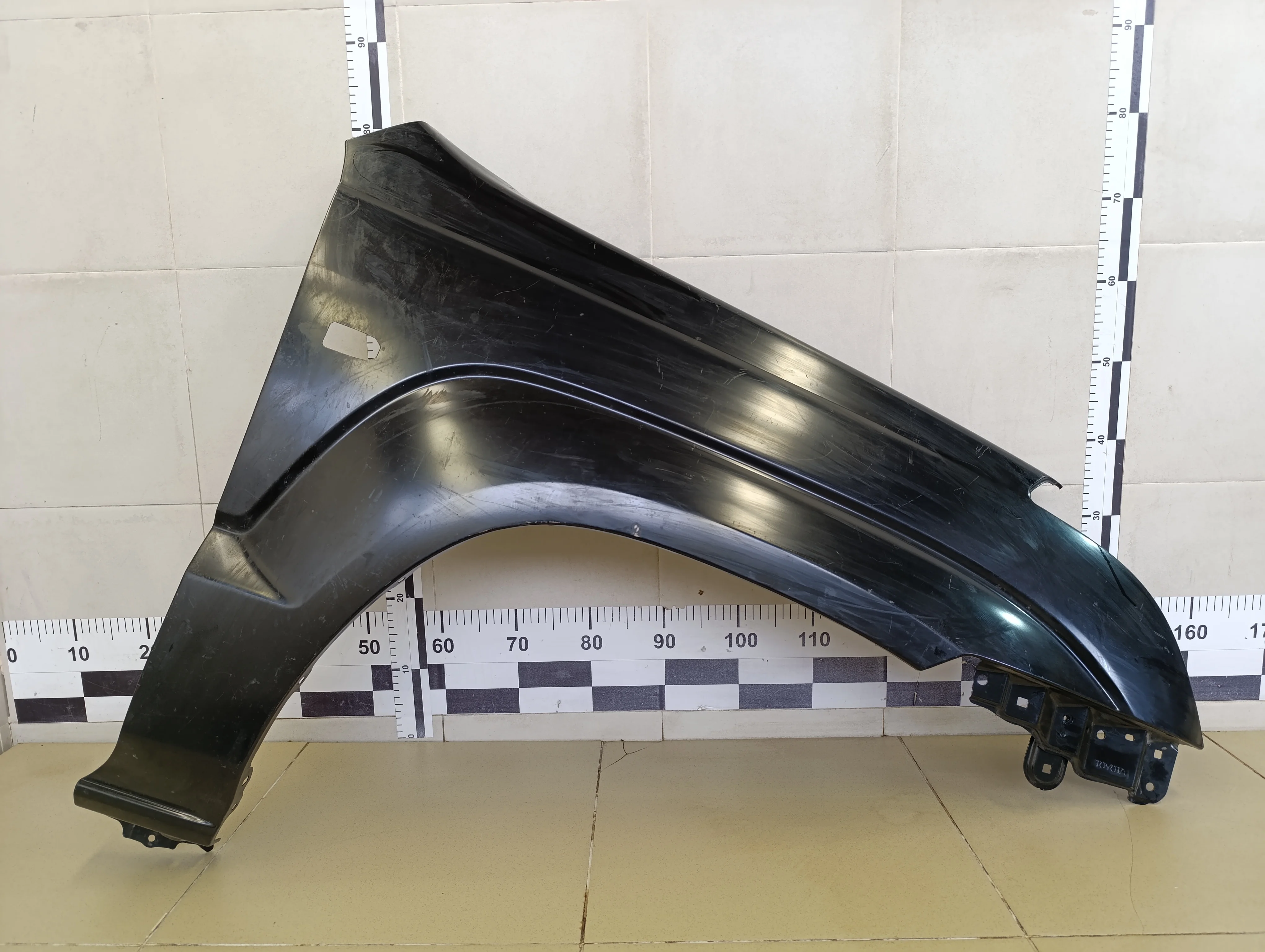 Крыло переднее правое Land Cruiser (120)-Prado 2002-2009