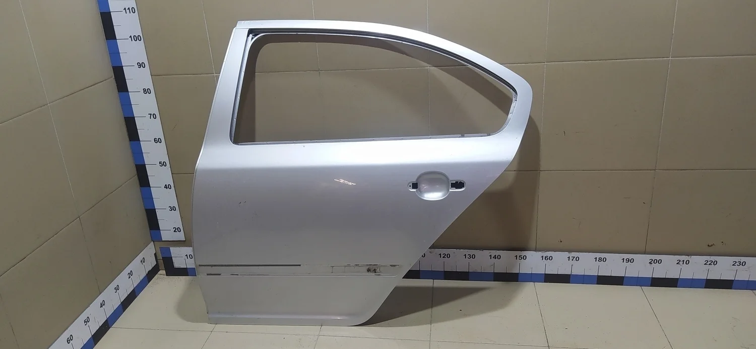 Дверь задняя левая Octavia (A5 1Z-) 2004-2013