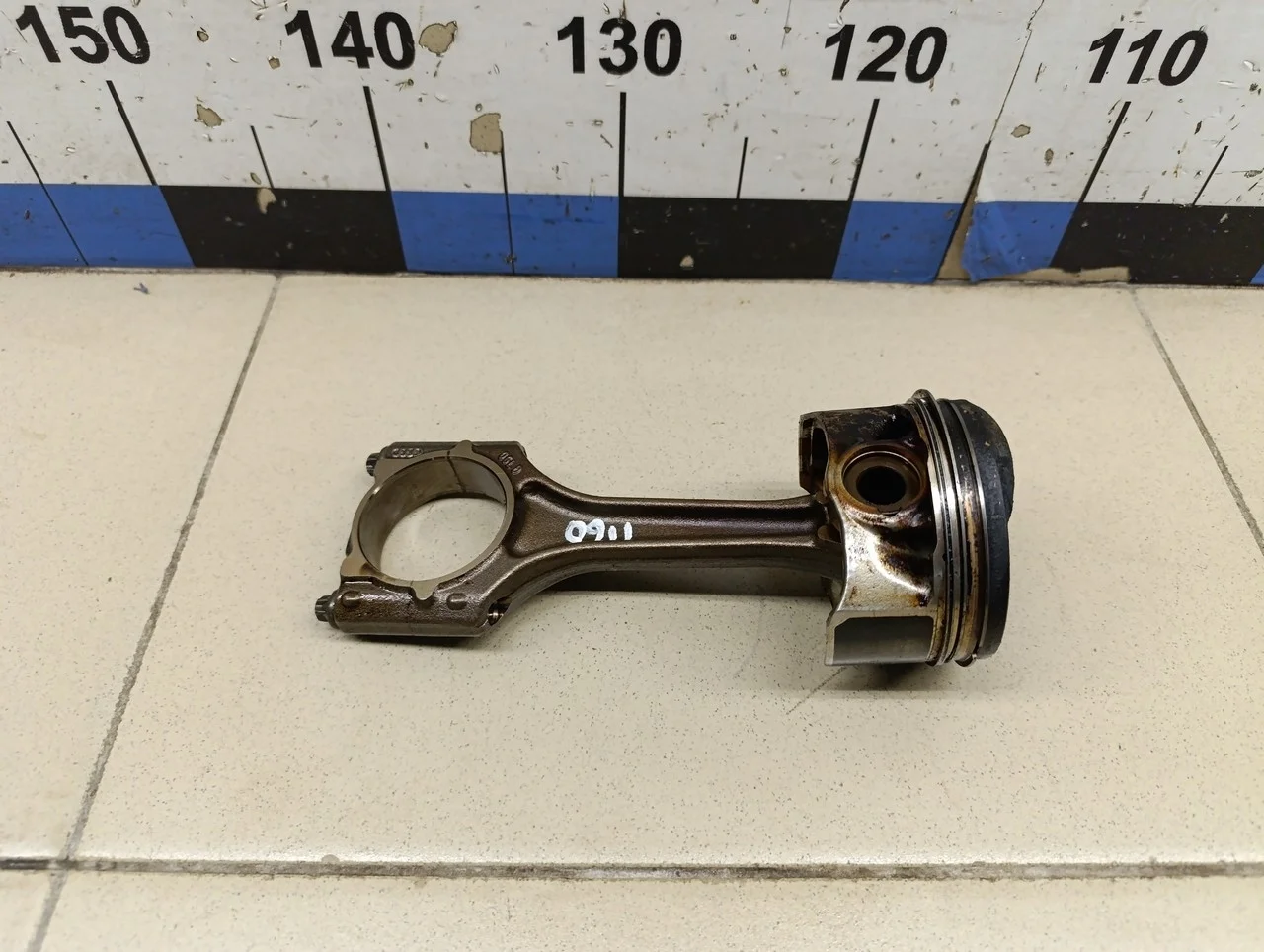 Поршень с шатуном Octavia (A5 1Z-) 2004-2013