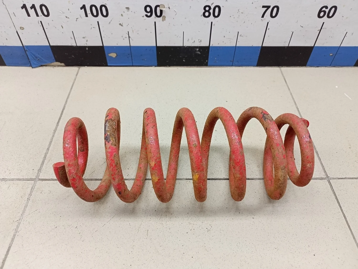 Пружина задняя Yeti 2009>