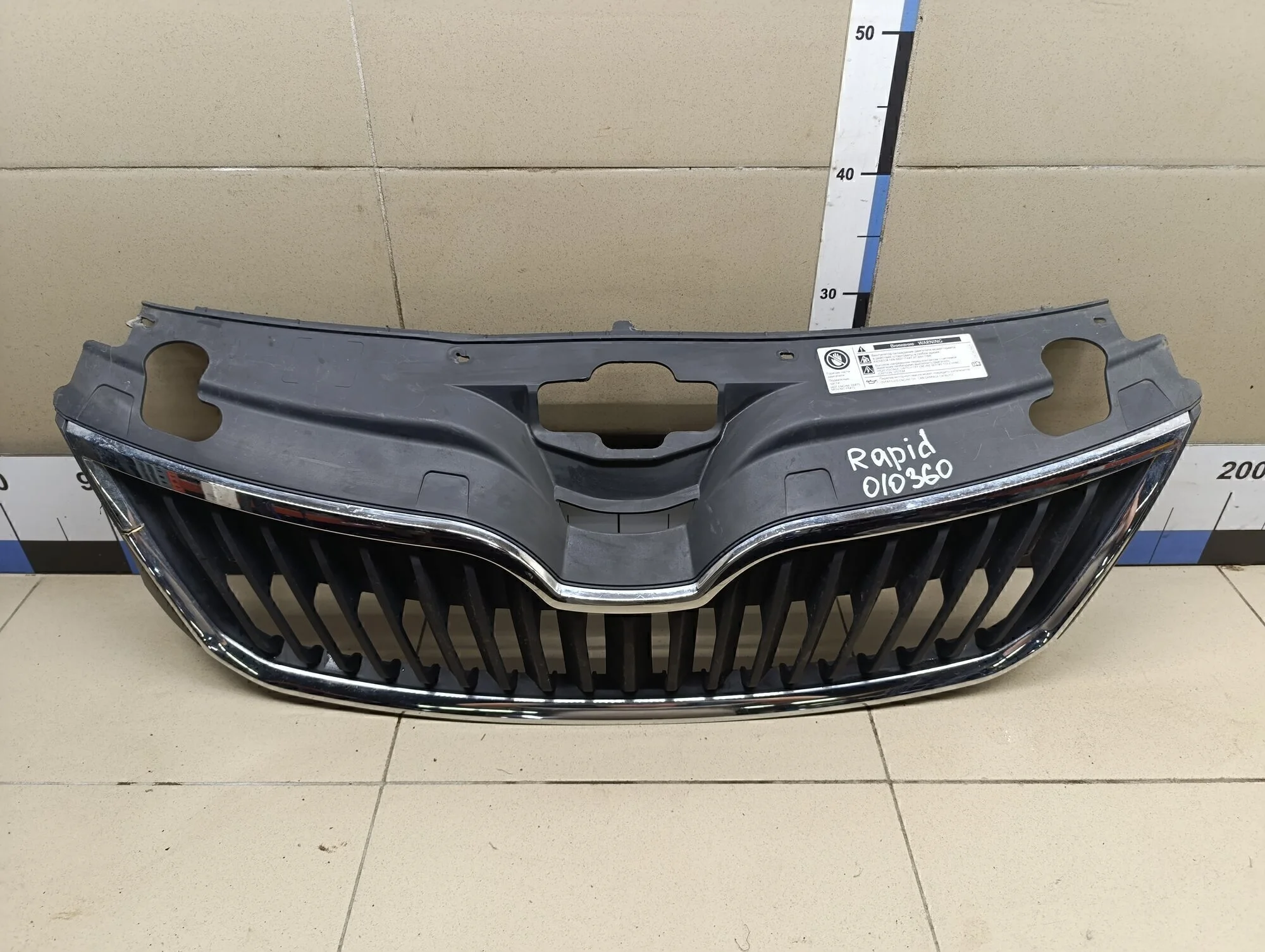 Cпойлер кабины Rapid 2013>