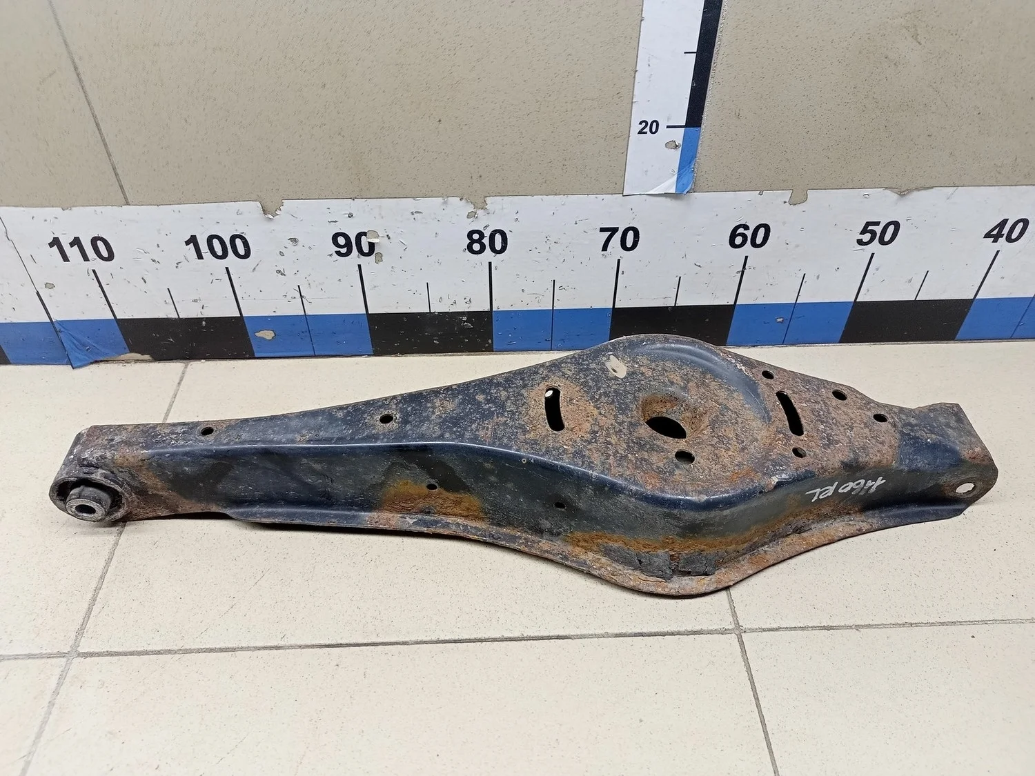 Рычаг задний нижний Passat [B6] 2005-2010