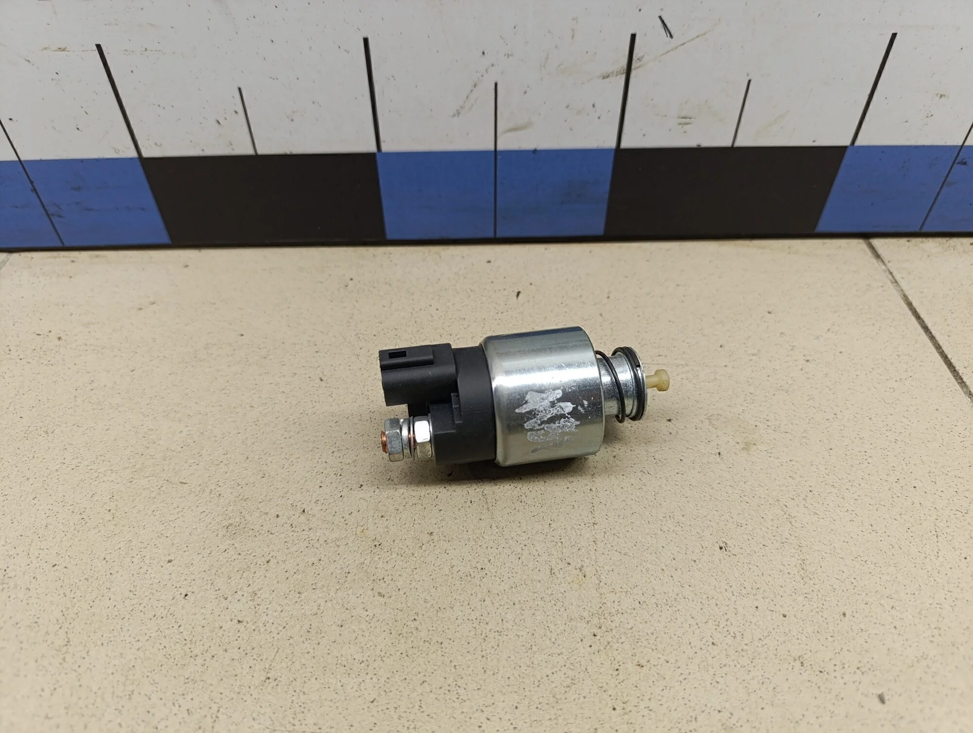 Кнопка блокировки дифференциала Solaris 2010-2017