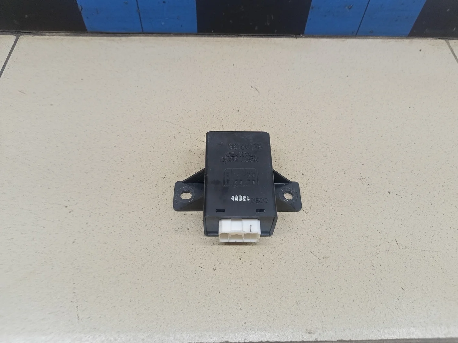 Блок управления центральным замком Aveo (T200) 2003-2008