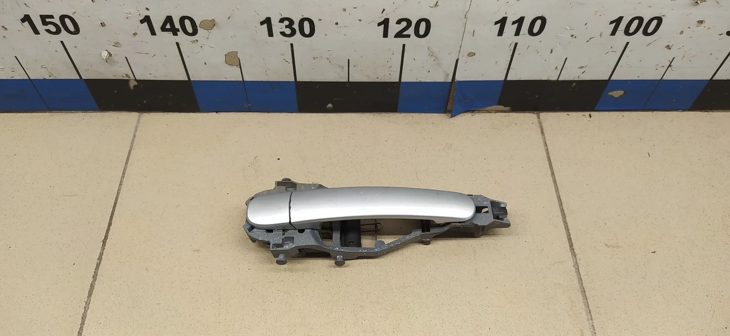 Ручка двери задней наружная левая Octavia (A5 1Z-) 2004-2013