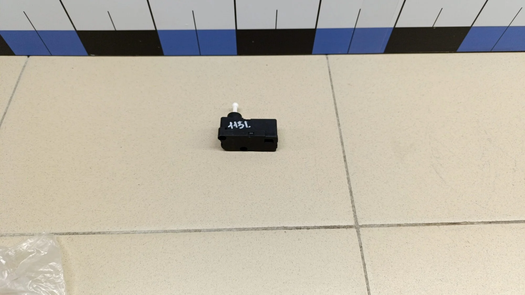 Моторчик корректора фары A4 [B5] 1994-2000