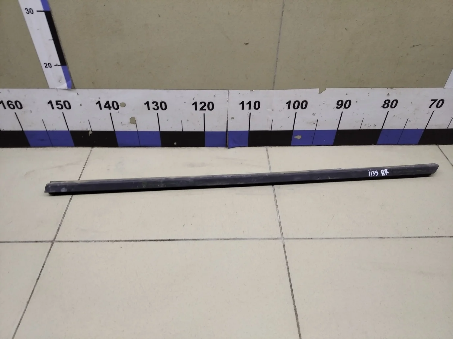 Накладка стекла заднего правого Astra H / Family 2004-2015