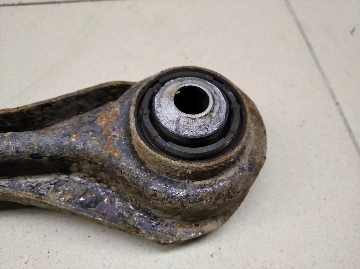 Рычаг задний верхний 1-серия E82/E88 2006>