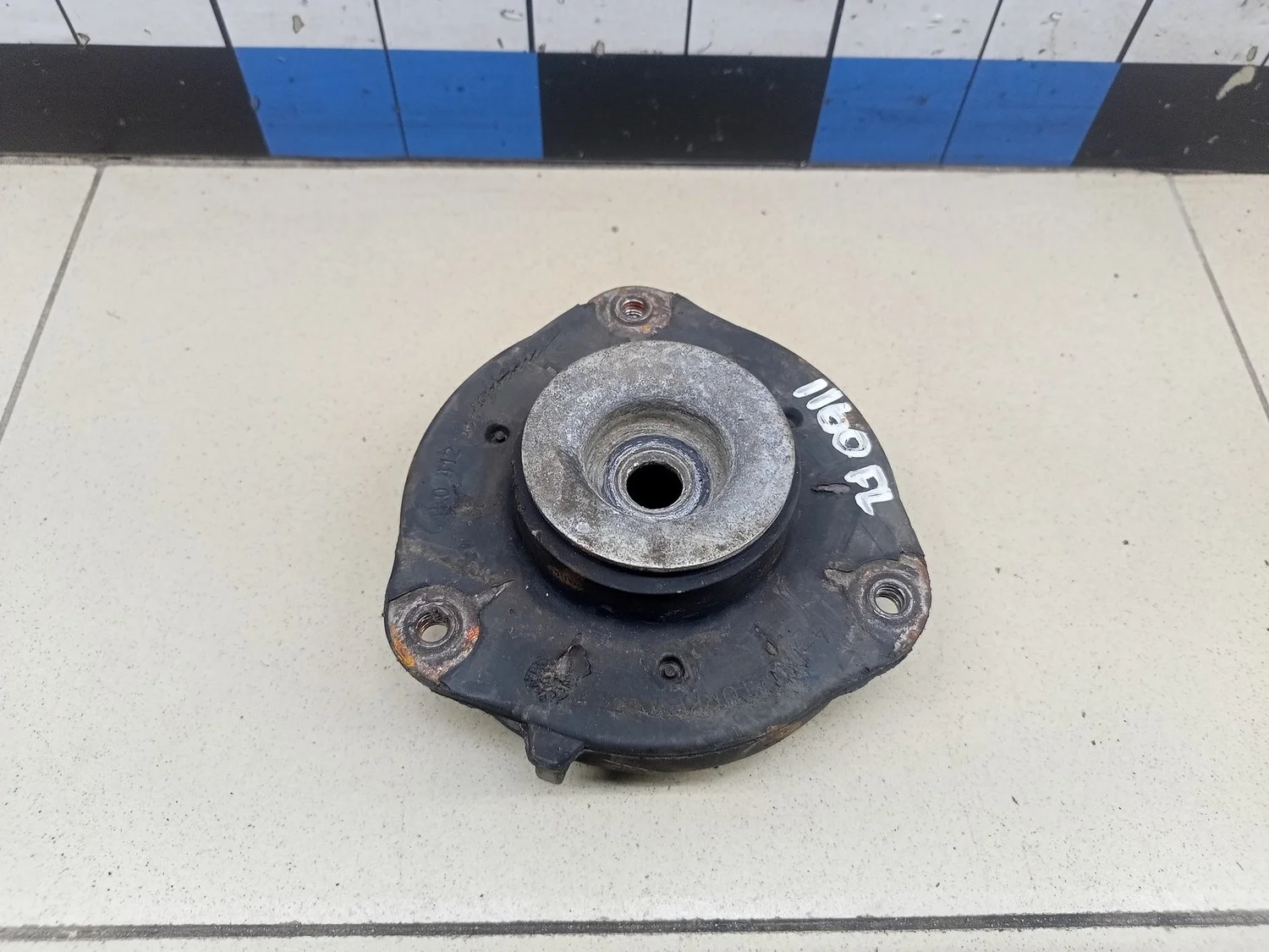 Опора переднего амортизатора Passat [B6] 2005-2010