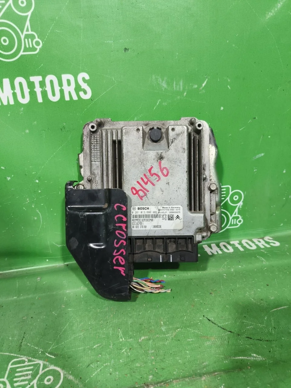 Блок управления двигателем Citroen C-Crosser 2007-2012 9663757980