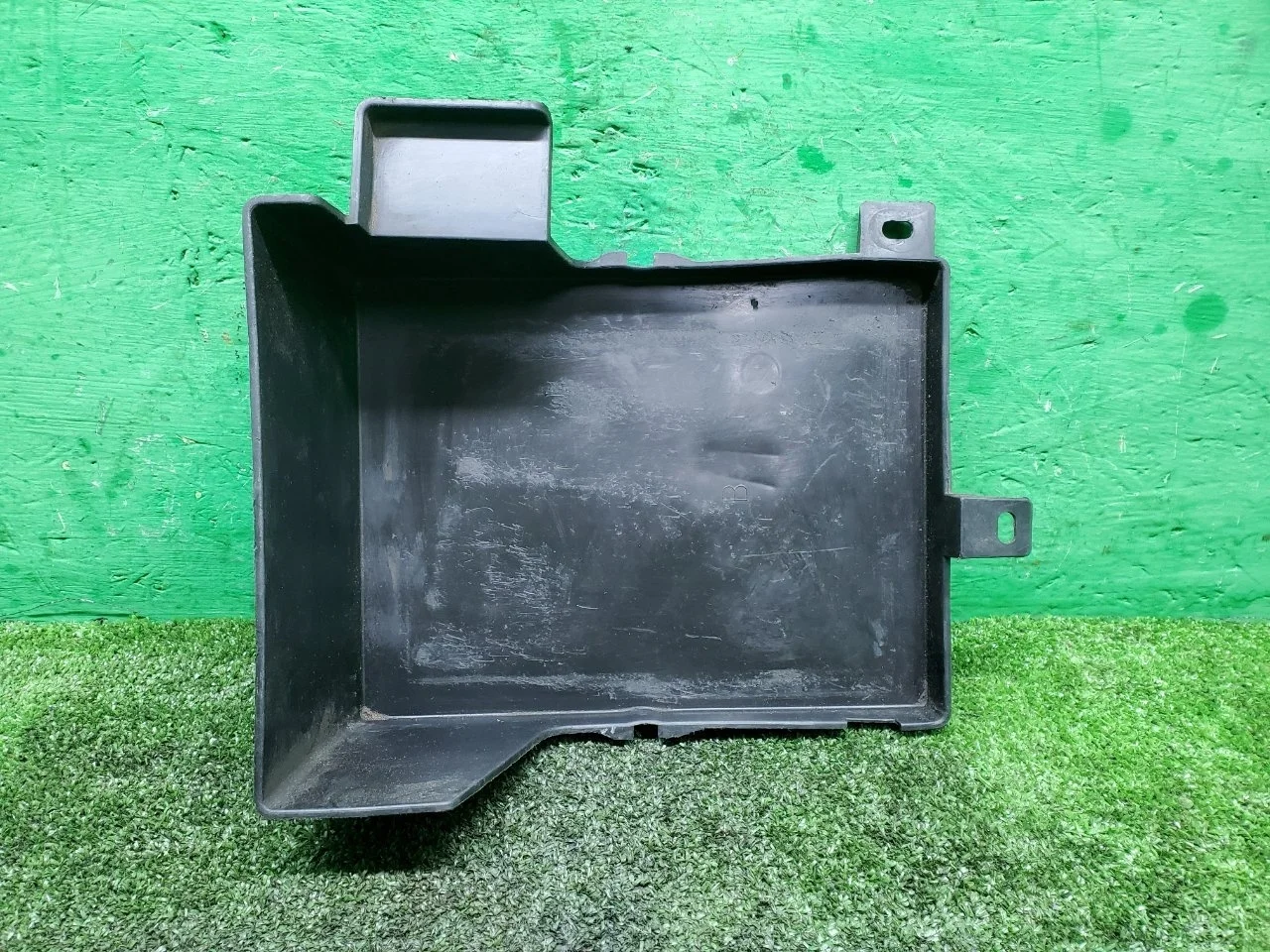 Подставка под Акб Mitsubishi Asx 2019-2024 8201A003