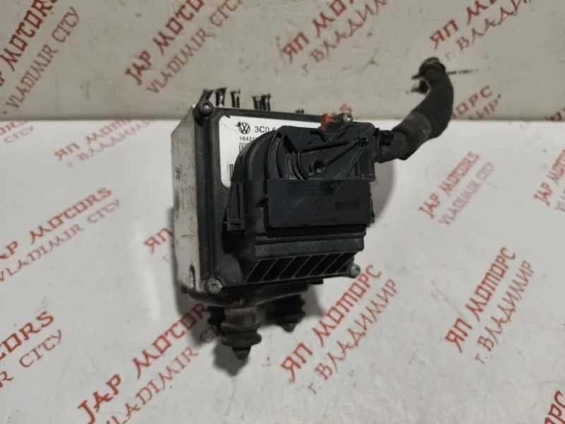 Блок ABS Volkswagen Passat B6 СЕДАН AXZ 3.2 2005