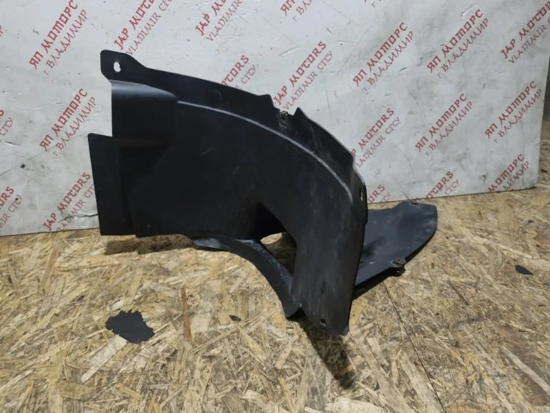 Подкрылок передний правый Volkswagen Passat B6