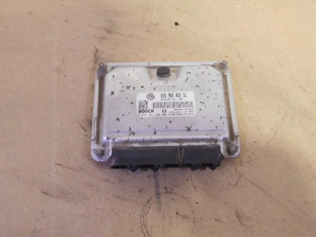 Блок управления двигателем Skoda Octavia I (1996—2000)