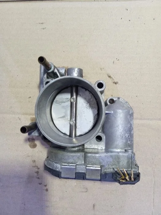 Заслонка дроссельная Volkswagen Golf Mk4 (1997—2006)