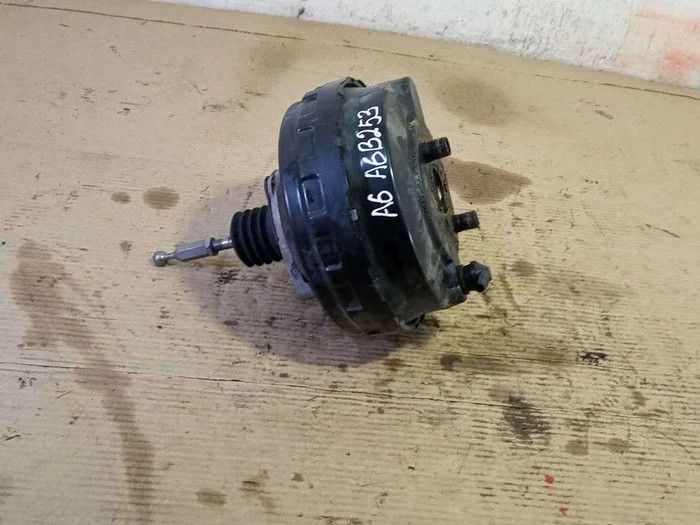 Вакуумный усилитель тормозов Audi A6 C5 (1997—2001)