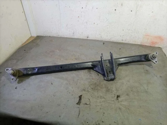 подрамник Volvo S80 I рестайлинг (2003—2006)