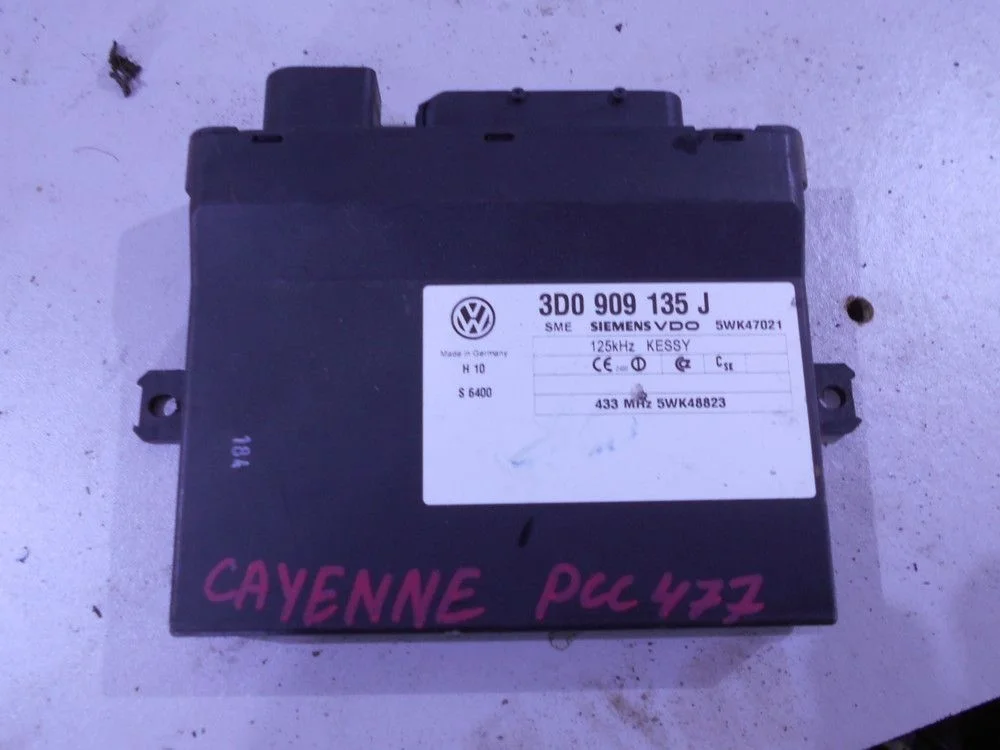 Блок управления центральным замком Porsche Cayenne I (2002—2007)