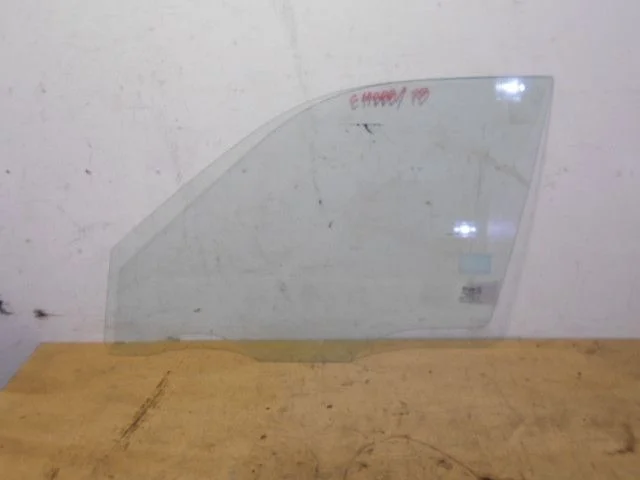 Стекло двери передней левой Hyundai Accent II (1999—2012)