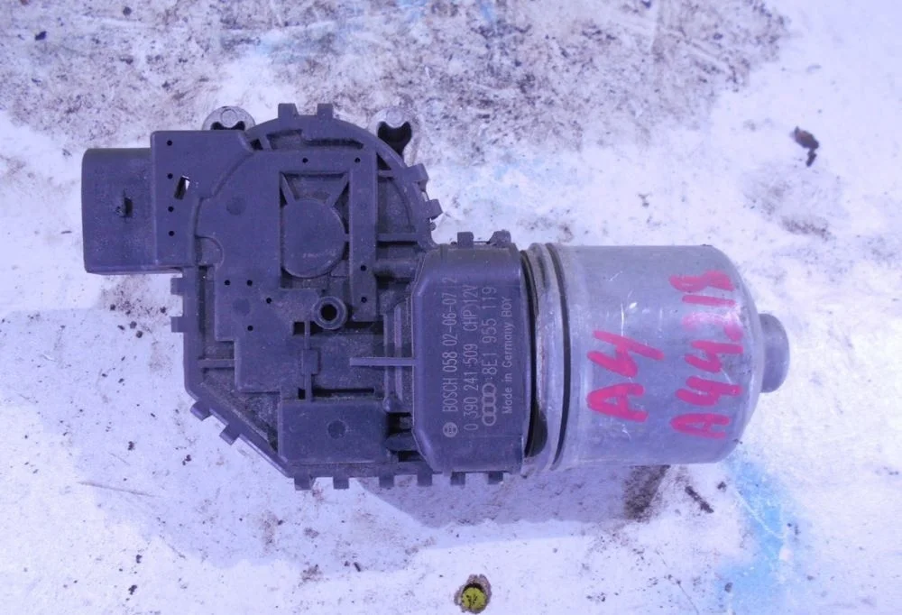 Моторчик дворников Audi A4 B6 (2000—2006)